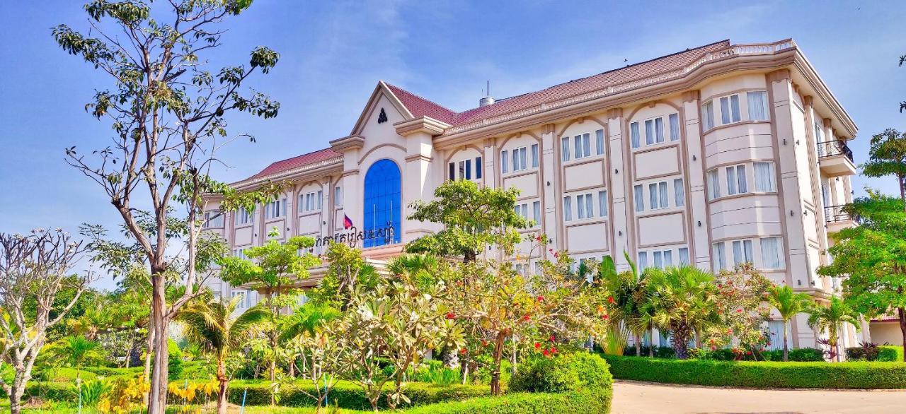 Glorious Hotel Kampong Thom Exterior photo
