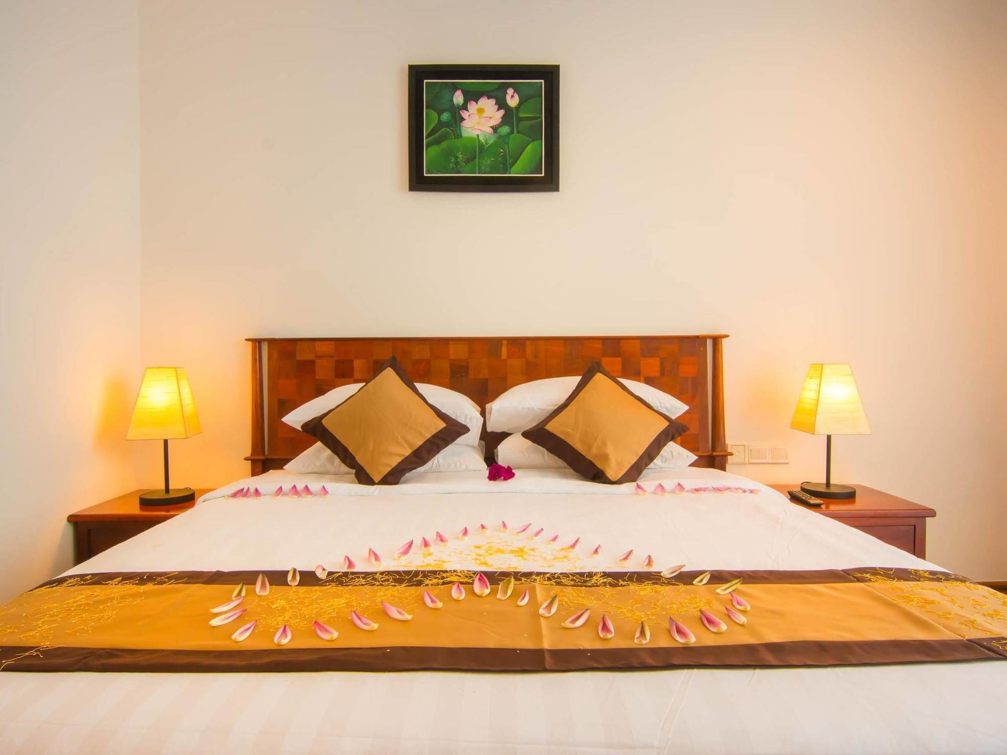 Glorious Hotel Kampong Thom Exterior photo
