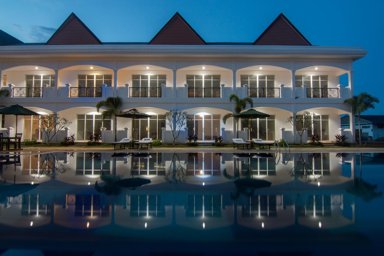 Glorious Hotel Kampong Thom Exterior photo
